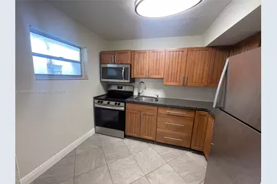 4255 N University Dr #201, Sunrise, FL 33351 - Photo 5