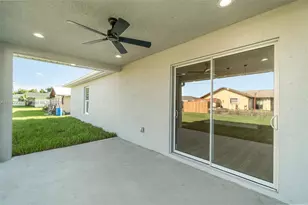 129 SW 9th Pl, Cape Coral, FL 33991 - Photo 25