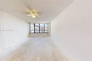 600 Three Islands Boulevard, Hallandale Beach, FL 33009 - Photo 21