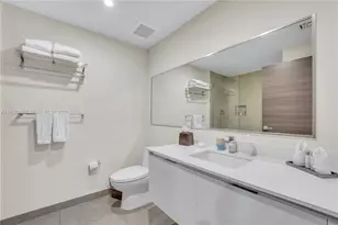 777 N Ocean Dr, Hollywood, FL 33019 - Photo 5