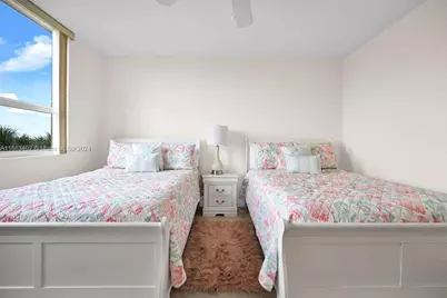 610 W Las Olas Blvd #312N, Fort Lauderdale, FL 33312 - Photo 17