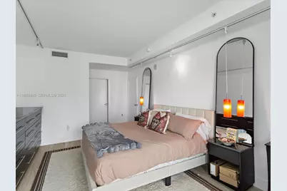 1900 N Bayshore Dr #1704, Miami, FL 33132 - Photo 15