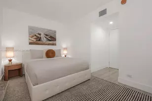 2301 Collins Ave, Miami Beach, FL 33139 - Photo 21
