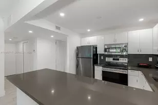 2301 Collins Ave, Miami Beach, FL 33139 - Photo 11