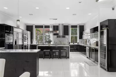 19555 NE 37th Ave, Aventura, FL 33180 - Photo 19