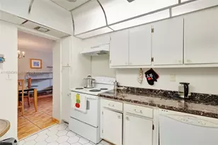 3161 S Ocean Dr, Hallandale Beach, FL 33009 - Photo 23