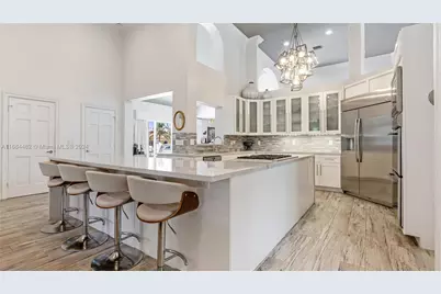 34 Pelican Dr, Fort Lauderdale, FL 33301 - Photo 27