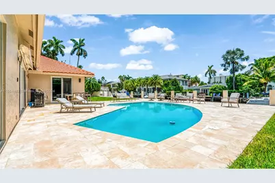 34 Pelican Dr, Fort Lauderdale, FL 33301 - Photo 7