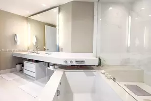 18555 Collins Ave, Sunny Isles Beach, FL 33160 - Photo 13