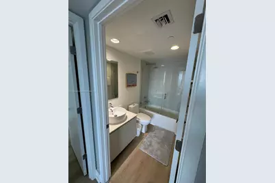 2600 E Hallandale Beach Blvd #T2701, Hallandale Beach, FL 33009 - Photo 17