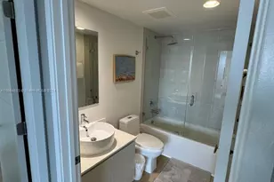 2600 E Hallandale Beach Blvd, Hallandale Beach, FL 33009 - Photo 17