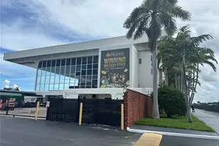 801 Atlantic Shores Blvd, Hallandale Beach, FL 33009 - Photo 23