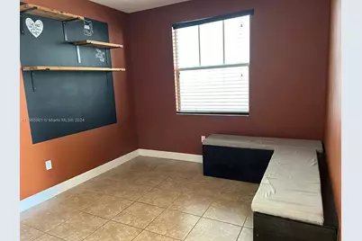 4441 NW 48th Ter, Tamarac, FL 33319 - Photo 5