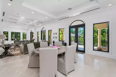 250 Buttonwood Drive, Key Biscayne, FL 33149 - Photo 9