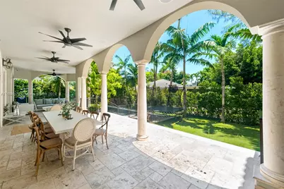250 Buttonwood Drive, Key Biscayne, FL 33149 - Photo 29