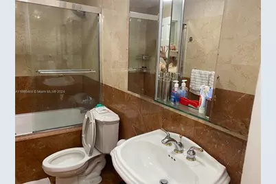 5401 Collins Ave #412, Miami Beach, FL 33140 - Photo 33