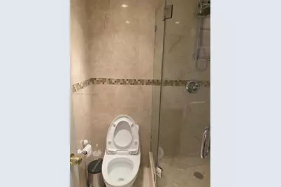 5401 Collins Ave #412, Miami Beach, FL 33140 - Photo 39
