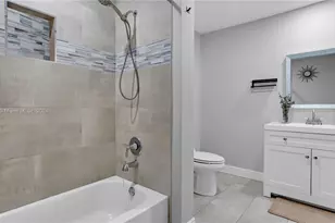 8104 NW 93rd Terrace, Tamarac, FL 33321 - Photo 25