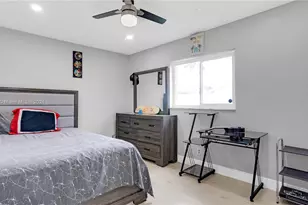 8104 NW 93rd Terrace, Tamarac, FL 33321 - Photo 27