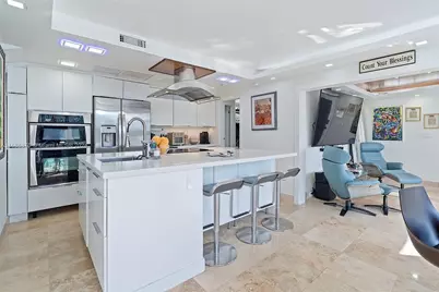 6616 E Miami Lakes Dr E, Miami Lakes, FL 33014 - Photo 17