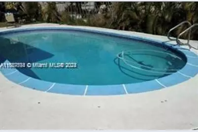 815 NE 178th Ter, Miami, FL 33162 - Photo 1