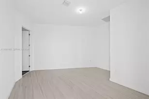 851 NE 1st Ave, Miami, FL 33132 - Photo 33