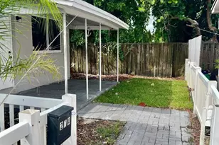 2419 Lincoln St, Hollywood, FL 33020 - Photo 1