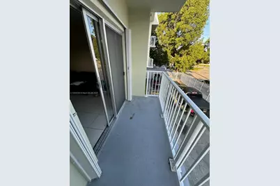 12890 NE 8th Ave #202, North Miami, FL 33161 - Photo 9