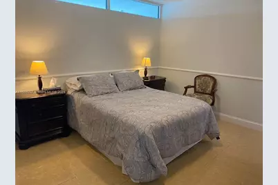 5401 Collins Ave #412, Miami Beach, FL 33140 - Photo 17