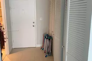 5401 Collins Ave, Miami Beach, FL 33140 - Photo 7