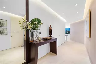 100 South Pointe Dr, Miami Beach, FL 33139 - Photo 9