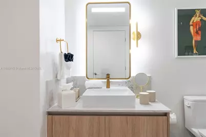 159 NE 6th St #3013, Miami, FL 33132 - Photo 19