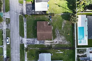 3260 NW 209th Terrace, Miami Gardens, FL 33056 - Photo 11