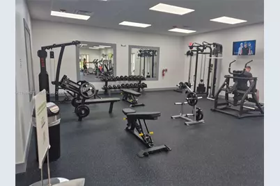 17021 N Bay Rd #412-IV, Sunny Isles Beach, FL 33160 - Photo 23