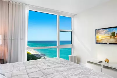 6801 Collins Ave #1215, Miami Beach, FL 33141 - Photo 7