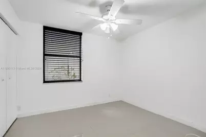 20350 W Country Club Dr #120-4, Aventura, FL 33180 - Photo 23