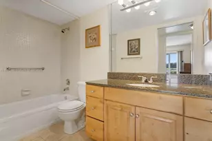 1042 Lincoln C, Boca Raton, FL 33434 - Photo 9