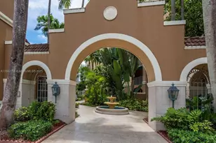 19999 E Country Club Dr, Aventura, FL 33180 - Photo 47