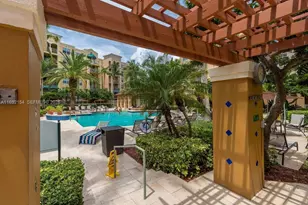 19999 E Country Club Dr, Aventura, FL 33180 - Photo 37