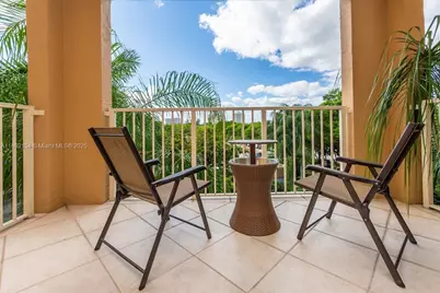 19999 E Country Club Dr #1403, Aventura, FL 33180 - Photo 13