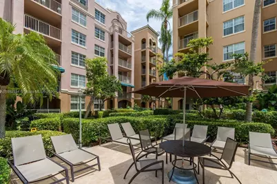 19999 E Country Club Dr #1403, Aventura, FL 33180 - Photo 41