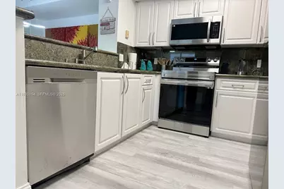 19999 E Country Club Dr #1403, Aventura, FL 33180 - Photo 15