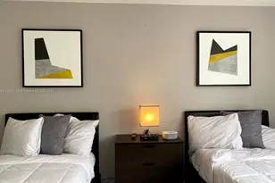 19999 E Country Club Dr, Aventura, FL 33180 - Photo 3