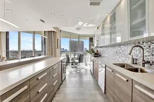 4000 Island Blvd, Aventura, FL 33160 - Photo 19