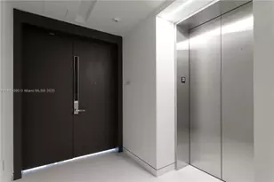 300 Biscayne Blvd Way, Miami, FL 33131 - Photo 7