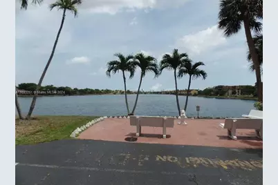 447 NE 195th St #117, Miami, FL 33179 - Photo 15