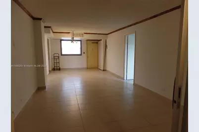 447 NE 195th St #117, Miami, FL 33179 - Photo 5