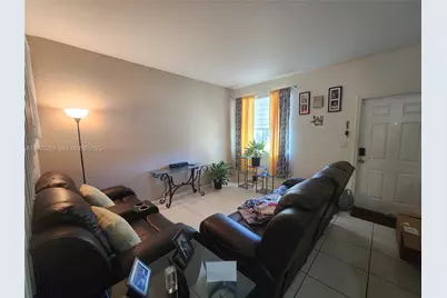 2717 SE 15th Pl #157, Homestead, FL 33035 - Photo 3