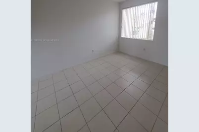 2717 SE 15th Pl #157, Homestead, FL 33035 - Photo 5