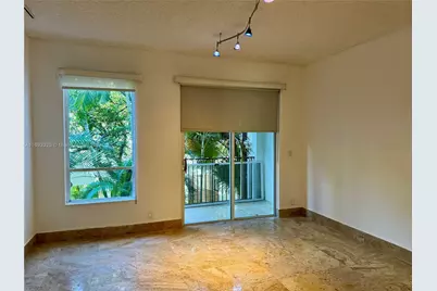 3700 Island Blvd #C-202, Aventura, FL 33160 - Photo 19